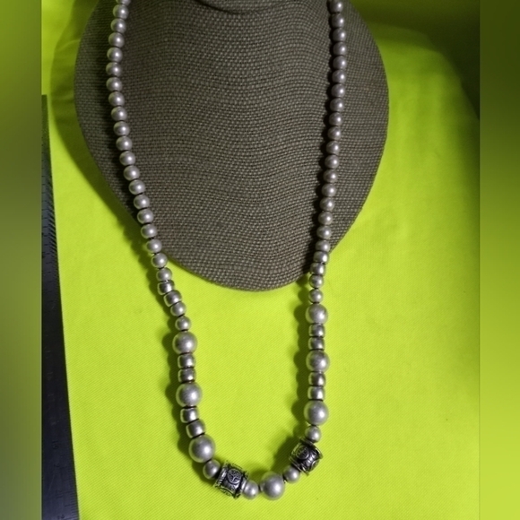 Silvertone beaded long decorative beads necklace - Picture 1 of 4